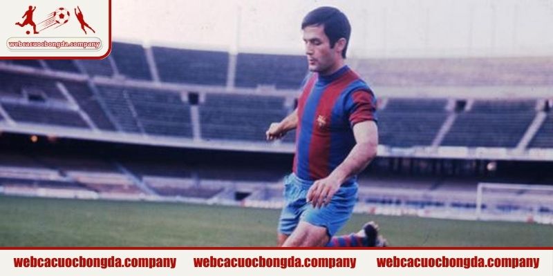 Các hậu vệ huyền thoại của Barca Antoni Torres