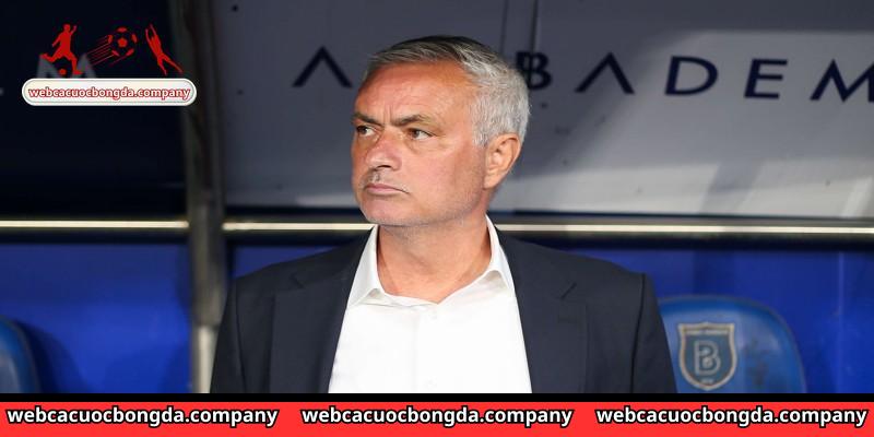 Istanbul Basaksehir v Fenerbahce - Super League Thổ Nhĩ Kỳ